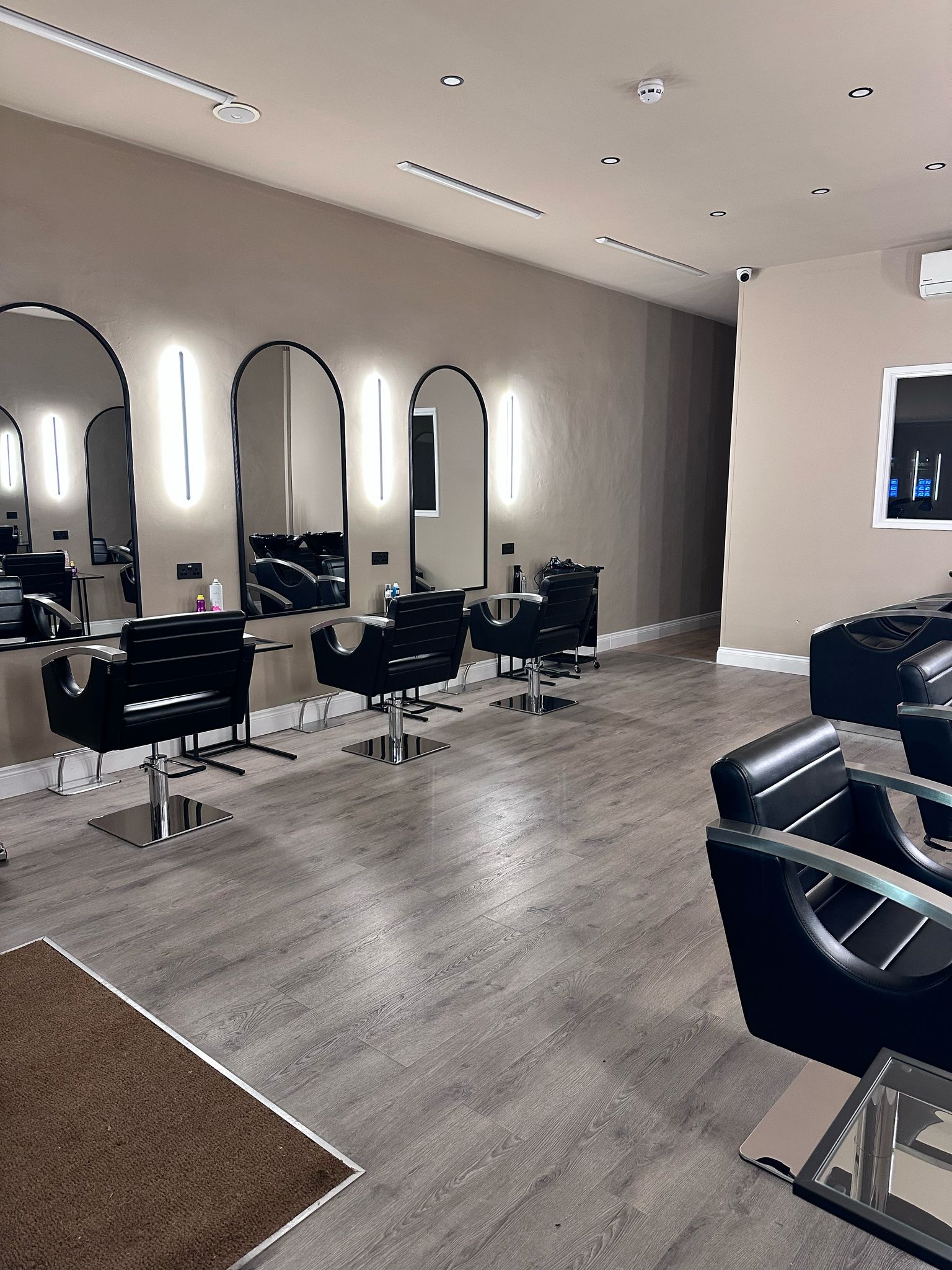 Flow Hair and Beauty Studio Potters Bar https://flowhairstudio.co.uk/wp-content/uploads/2025/04/Flow-Hair-and-Beauty-Studio-Potters-Bar.jpeg